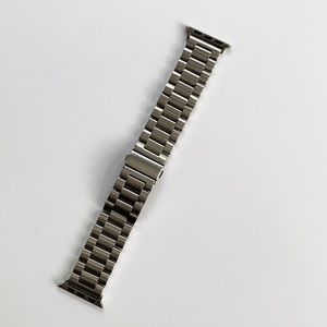 STAINLESS STEEL APPLE WATCH BAND